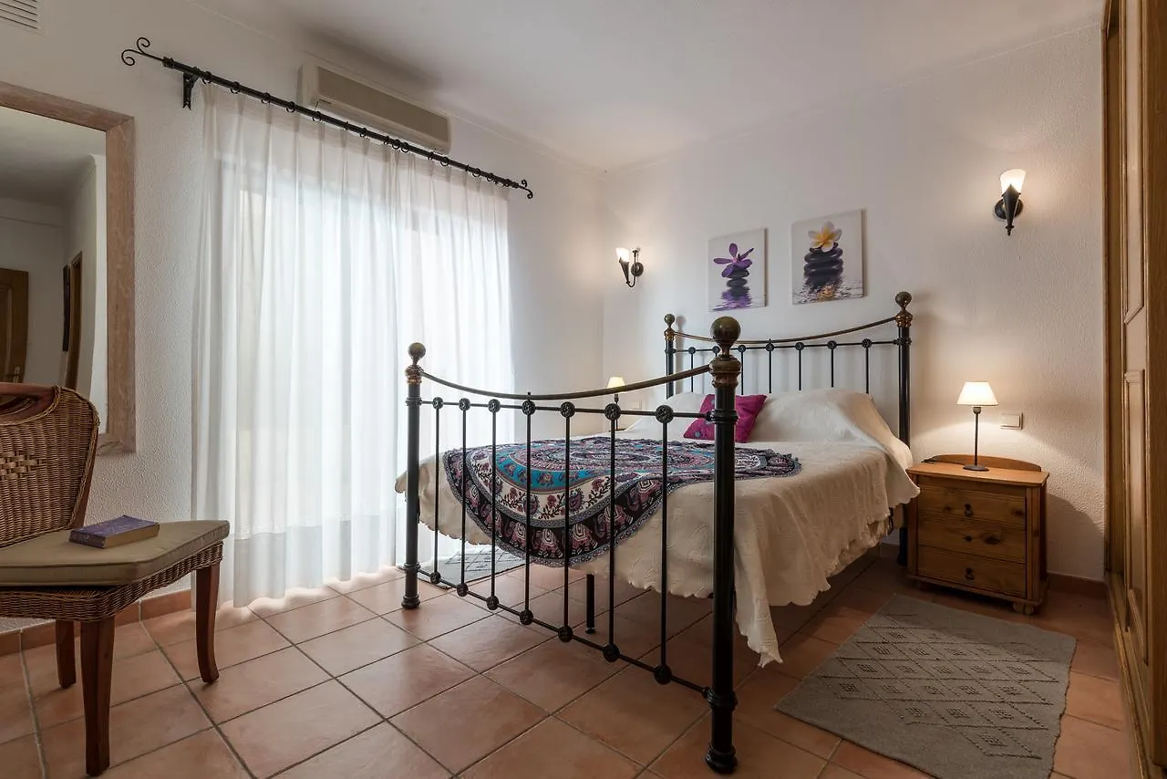 **** Holiday park Vila Castelo Tradicional Hotel Ferragudo Portugal